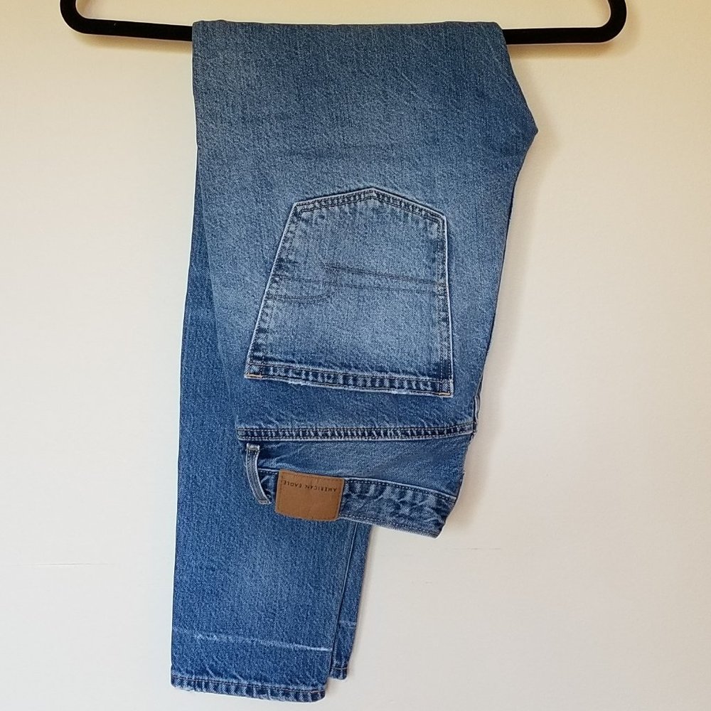 American Eagle Mom Jeans